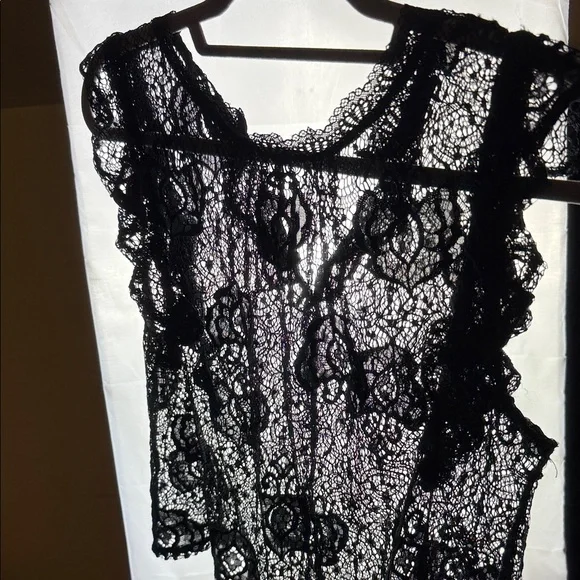 ZARA Full Lace back button Top - Picture 7 of 10